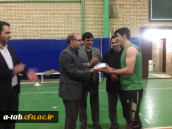 در پردیس علامه طباطبایی اردبیل برگزار شد:

یک دوره مسابقات طناب کشی و بسکتبال به مناسبت هفته سلامت مردان و شعار جهانی 