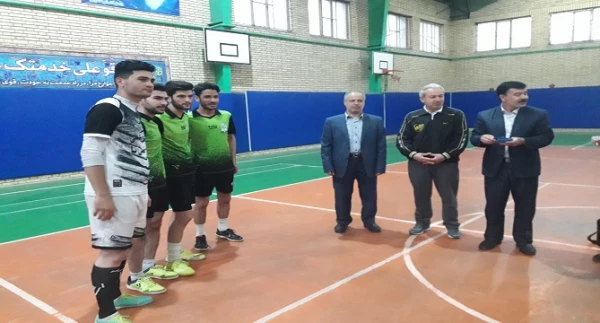 برگزاری فینال مسابقات ورزش گروهی رشته فوتسال تحت عنوان  "هفته معلم وجام رمضان " 2