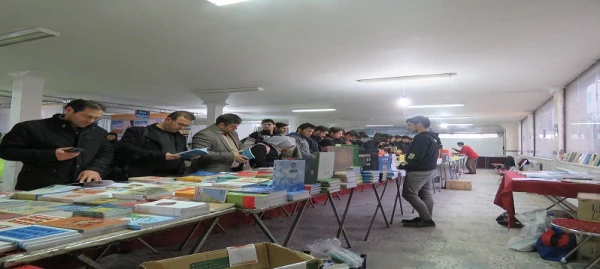 بازدید از نمایشگاه کتاب اردبیل توسط دانشجومعلمان پردیس علامه طباطبایی 2