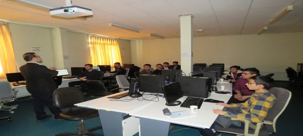 برگزاری اولین کارگاه توانمند سازی پژوهشی دانشجویان با عنوان «معرفی پایگاههای اطلاعاتی و ابزارهای جستجوی پیشرفته»  3