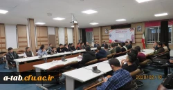 جلسه کانون شعر و ادب با موضوع بررسی آثار شاعران پس از انقلاب و شعرهای انقلاب 2