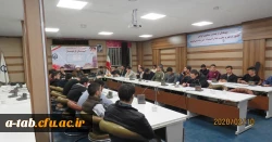 جلسه کانون شعر و ادب با موضوع بررسی آثار شاعران پس از انقلاب و شعرهای انقلاب 3