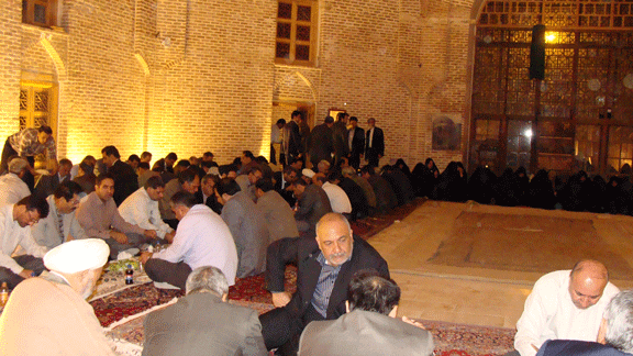 ضیافت شام در مسجد جنت سرا