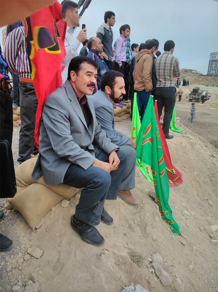 بازدید دانشجویان دانشگاه فرهنگیان از نمایشگاه رزمی، فرهنگی عملیات بدر در اردبیل