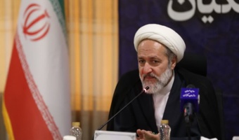 تأکید بر هویت محوری، نقش استادان و مبانی توحیدی در تربیت مقاومتی دانشجومعلمان